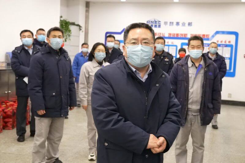 新春佳节，公司领导到岗位上拜年