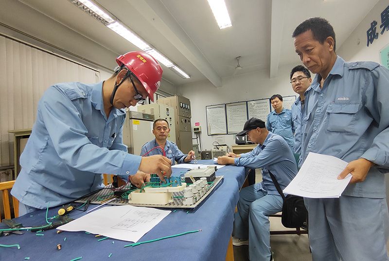 濮阳园区开展年度技师、高级技师认定